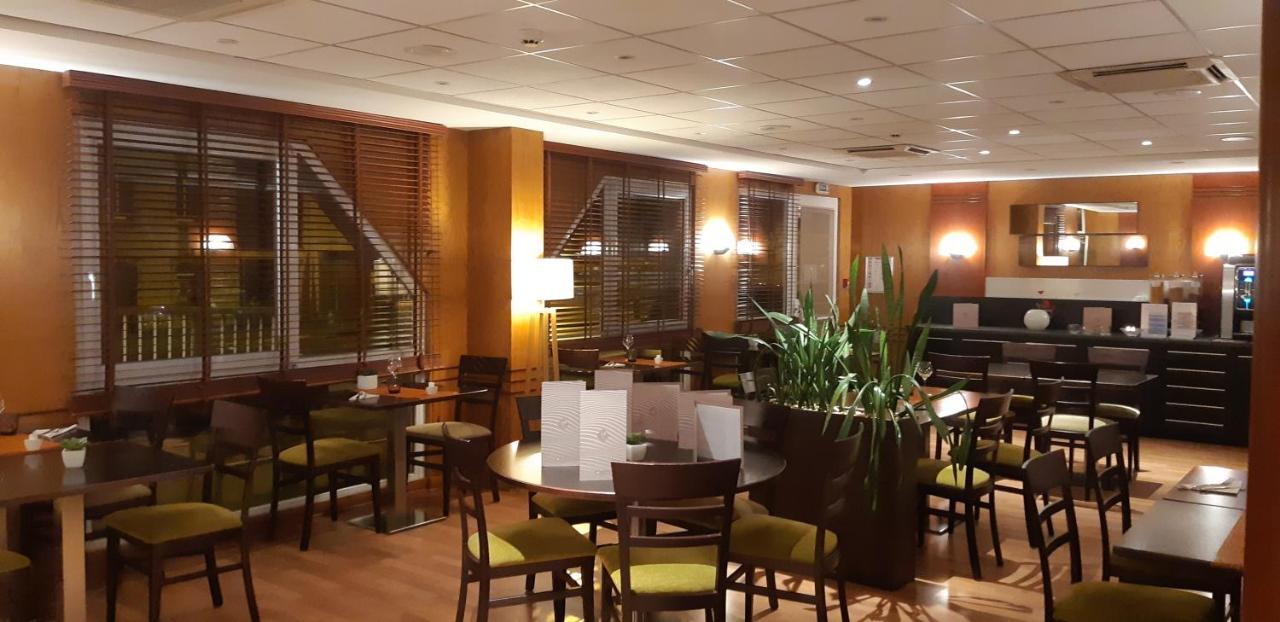 Escale Oceania Vannes Centre Экстерьер фото