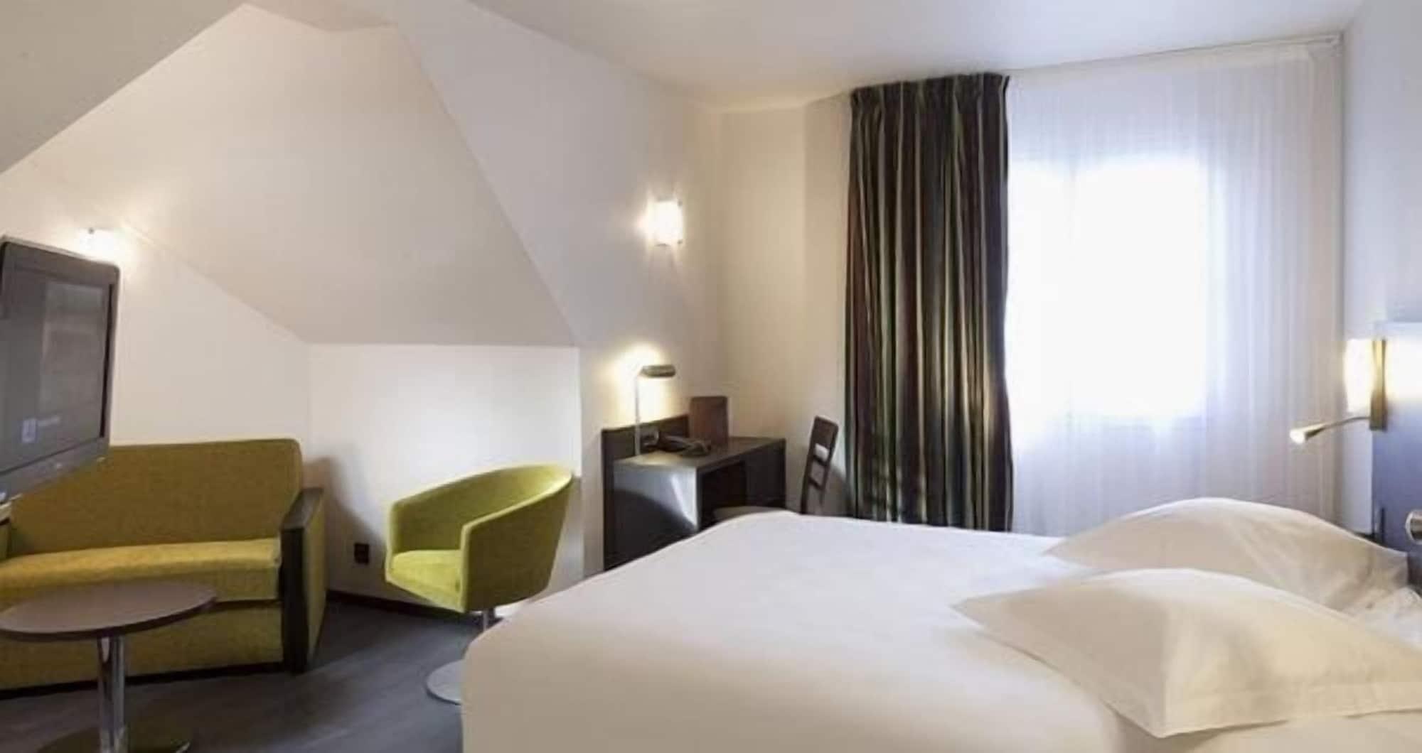 Escale Oceania Vannes Centre Экстерьер фото